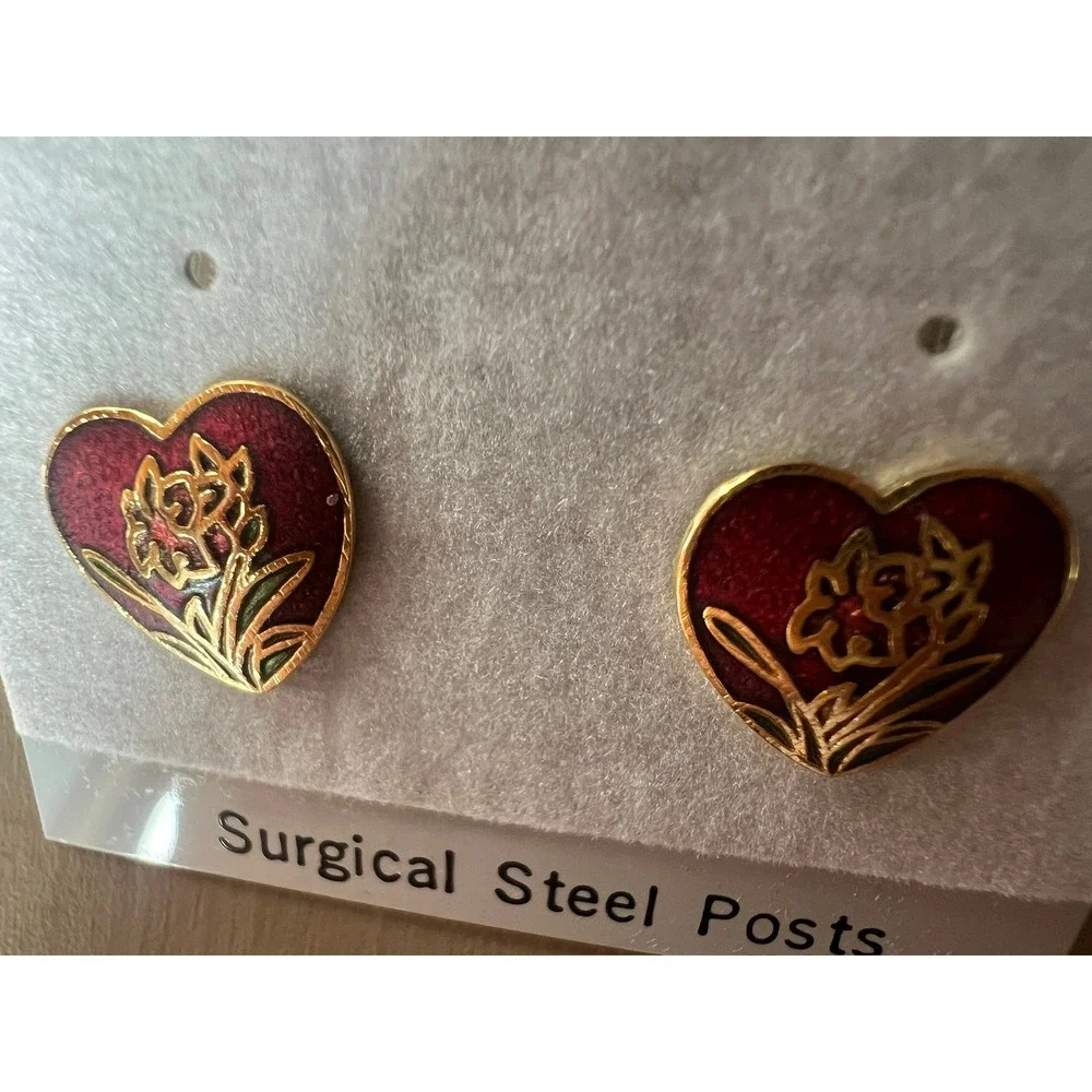 Vintage Genuine Cloisonne Heart Stud Earrings Red Gold Floral Botanical Dainty